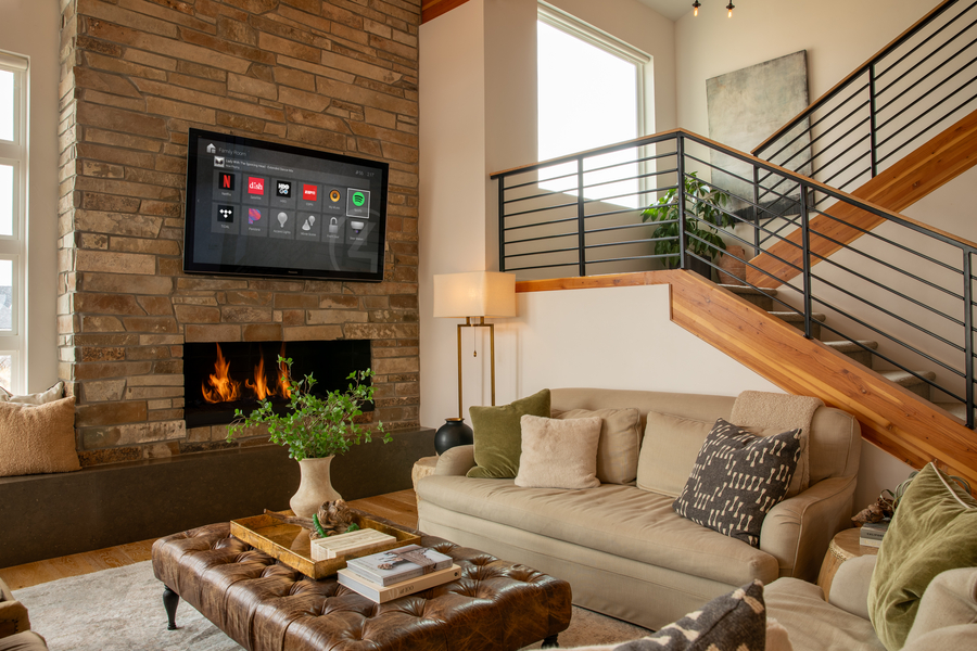 /images/2025s-biggest-trends-in-home-automation-a-year-in-review.jpg